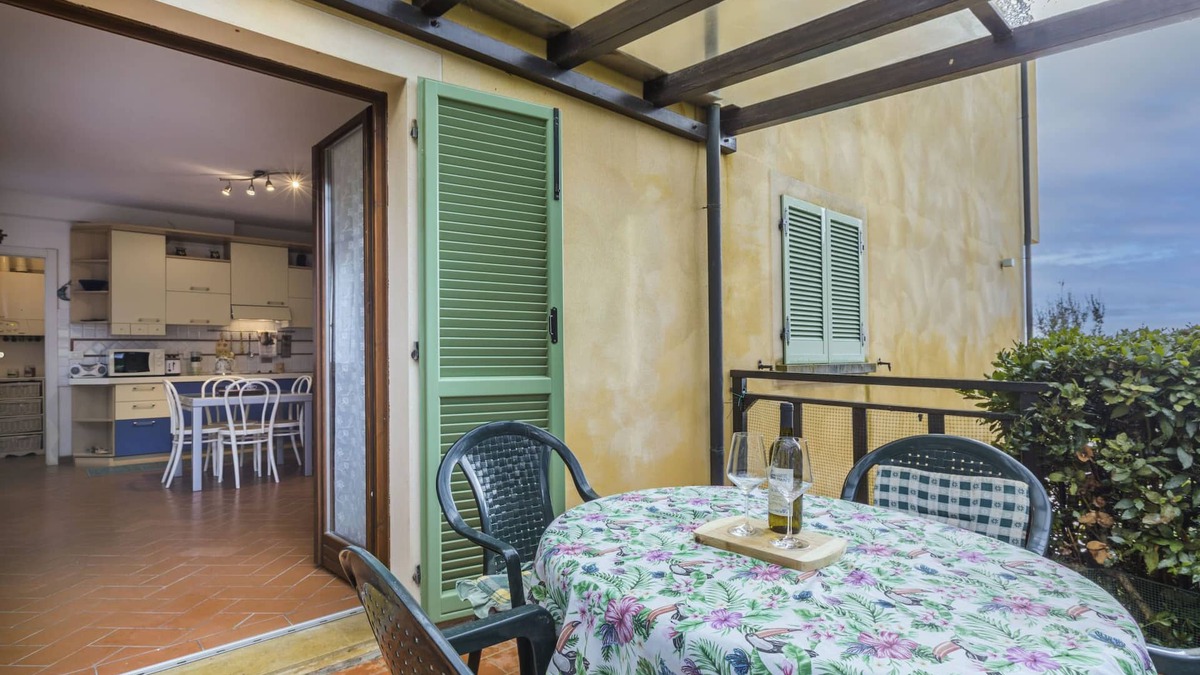 Monteverdi Marittimo Apartment | Corbezzolo by Interhome