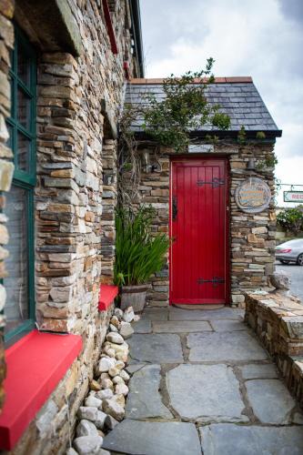Dunfanaghy Cabin | Corcreggan Mill B&B, Self-Catering & Glamping