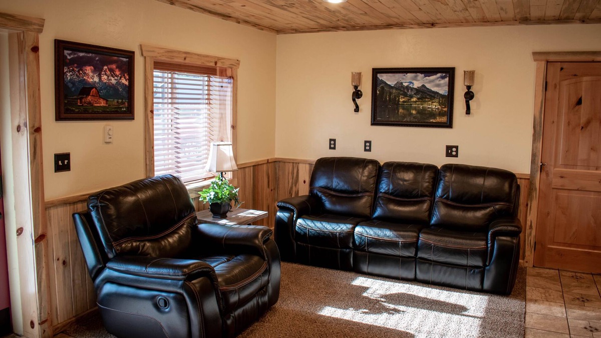 Ashton Cabin | Cordingleys' Cozy Cottage Near Island Park, West Yellowstone, and Jackson WY