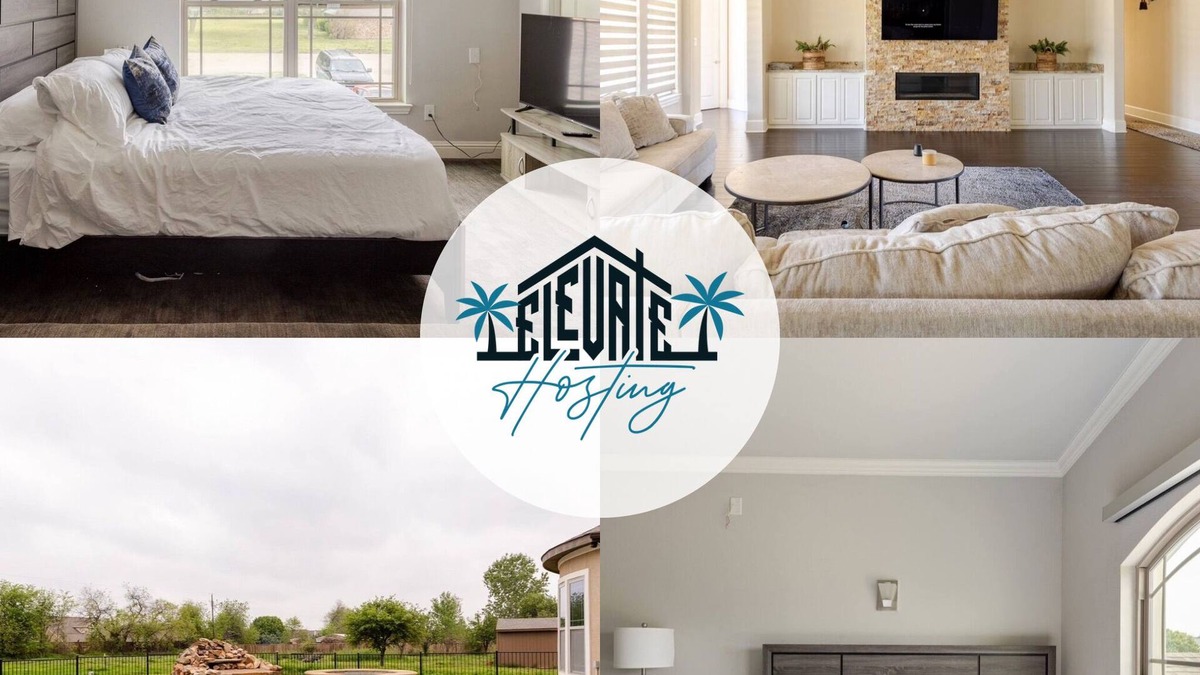 McKinney House | Corner Rustic Retreat with a View