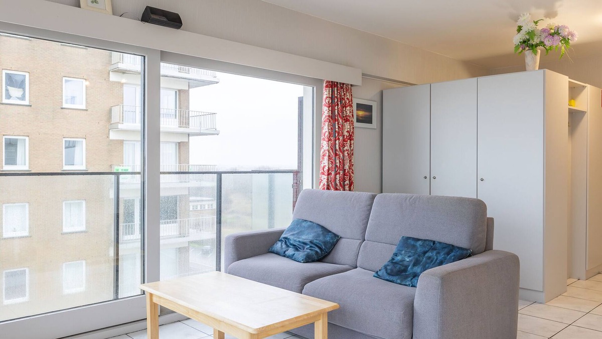 Middelkerke Apartment | Corner studio with sea-views