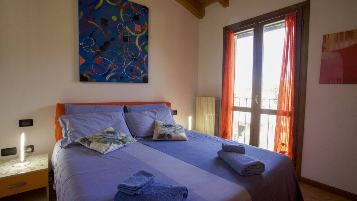 Montichiari Apartment | Cornflower - Montichiari