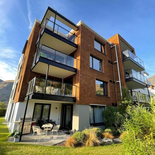 Arthur's Point Apartment | Coronet Views at La Residence du Parc