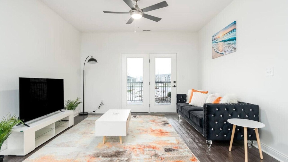 Whitestown Apartment | Corporate Housing by MGM