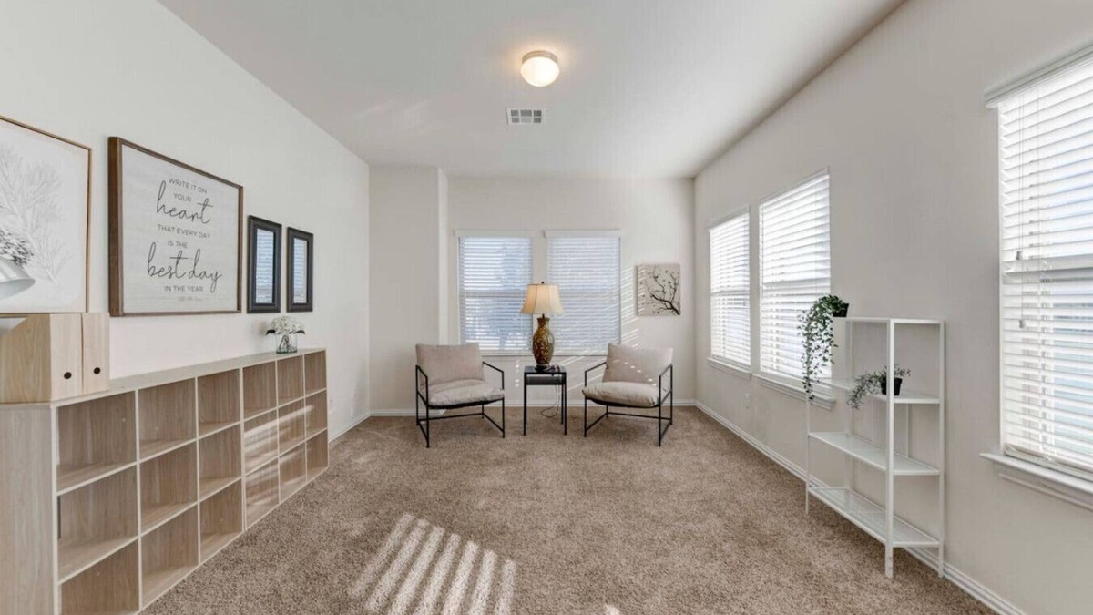 Austin House | Corporate Housing Easton Austin