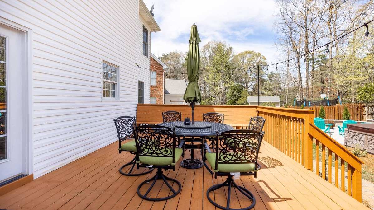 High Point House | Corporate living & family style in heart of Triad