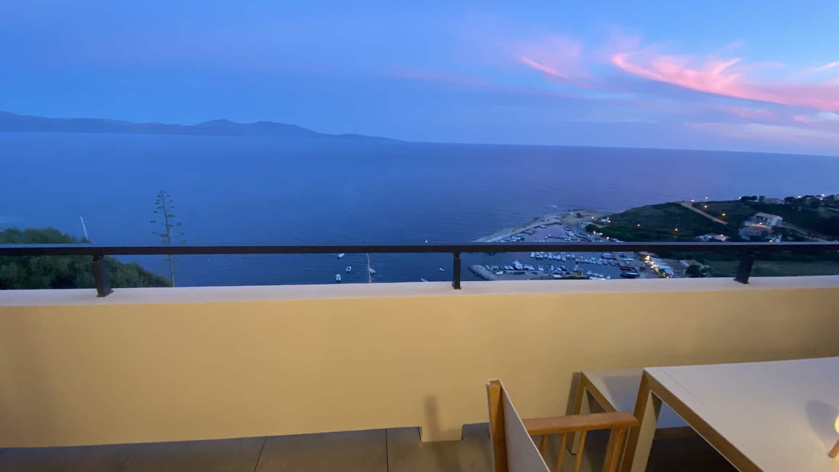 Cargese Apartment | Corse Cargese Great Appartement with nice Sea view