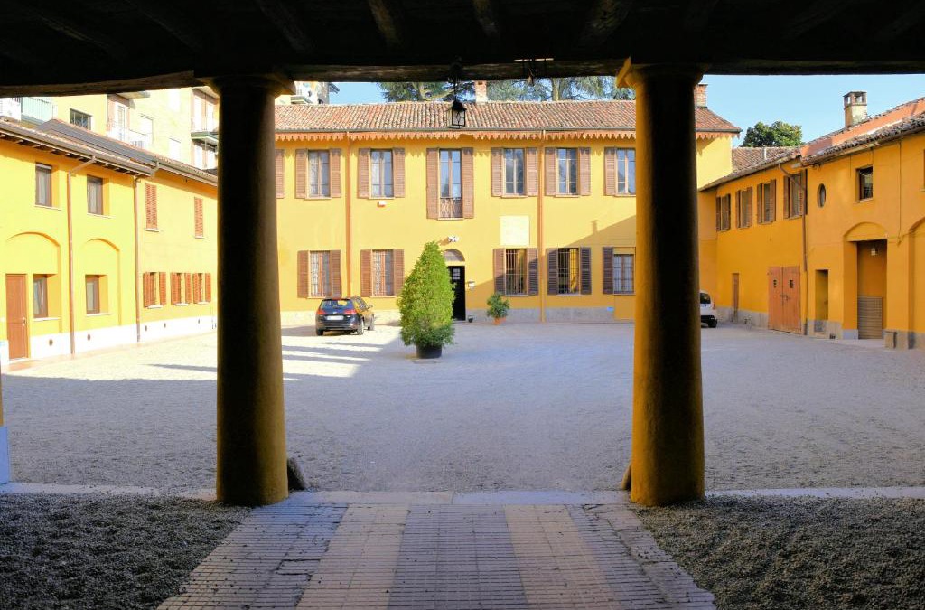 Trezzano sul Naviglio House | Corte Certosina