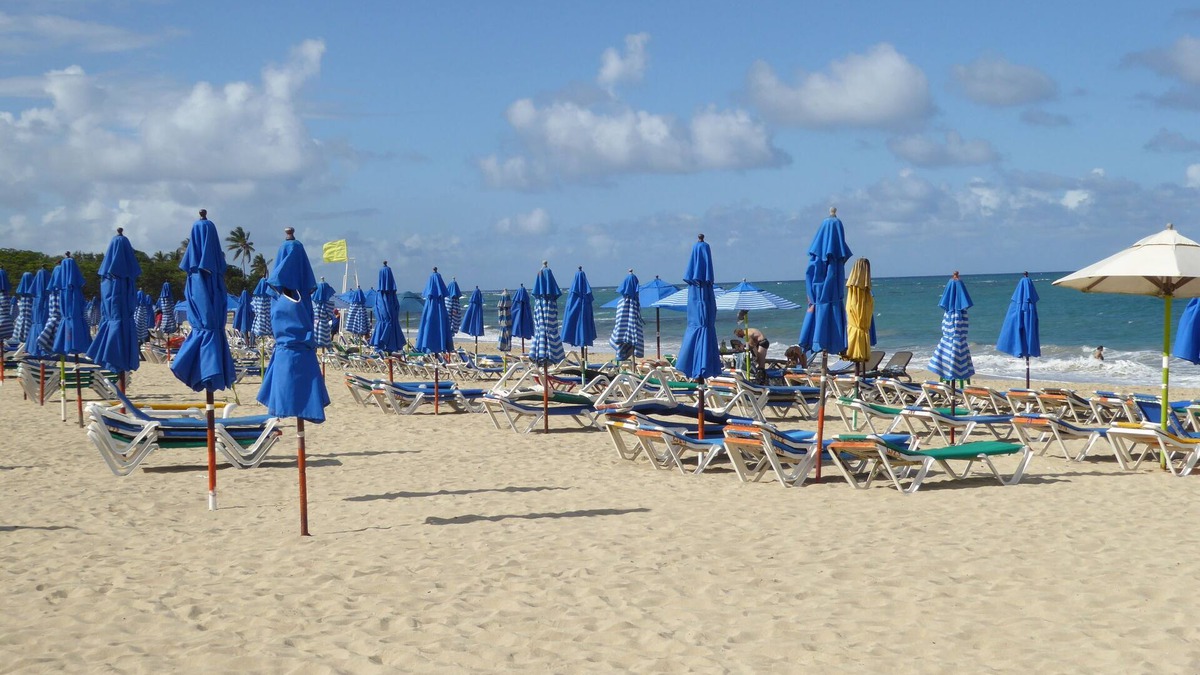 El Pueblito Hotel | CortLang Vacation Rentals, El Pueblito