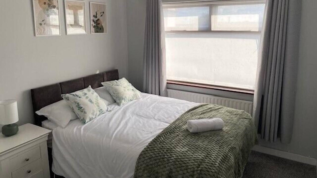 Roscoe Apartment | Cortoon Inn, Double Room 7 (1 DBL)