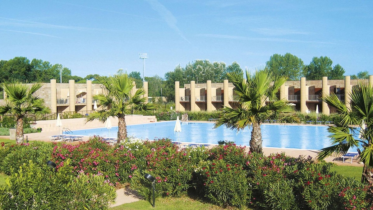 Tirrenia Apartment | Cosmopolitan Golf (TIR280) by Interhome