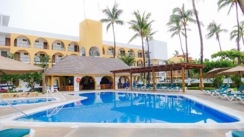 Rincon de Guayabitos Hotel | Costa Alegre Hotel & Suites