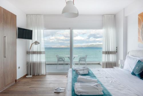 Kato Assos Apartment | COSTA VASIA Seaside Suites and Apartments