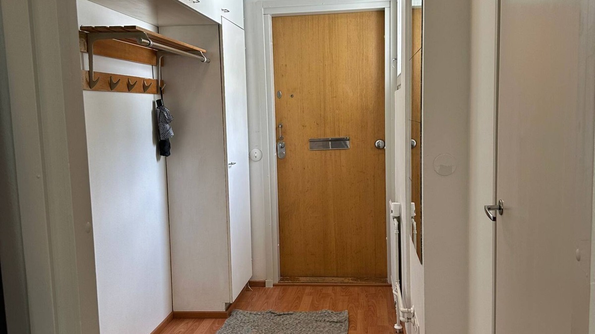 Itainen District Apartment | Costal Stay with Forest Views
