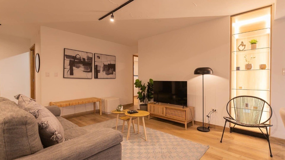 El Golf Apartment | Costanera Hub: Chic 2BR (Sleeps 6) at the Mall!