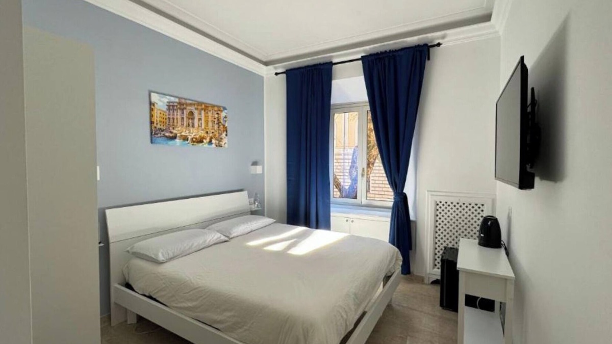 Rione XVIII Castro Pretorio House | Costantino Rooms