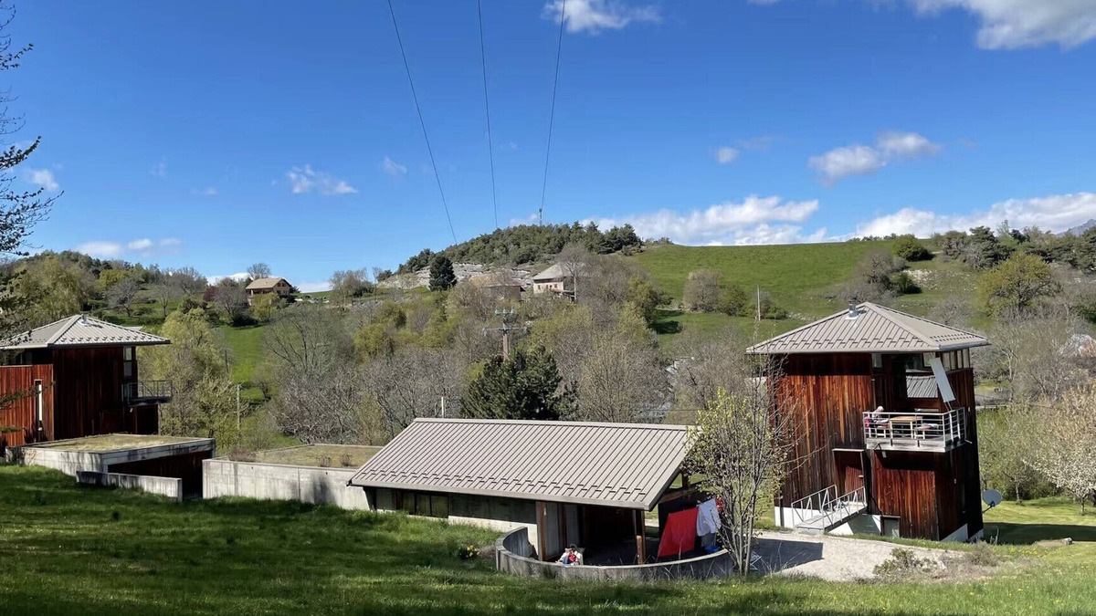 Ubaye-Serre-Poncon House | Costebelle, A beautiful holiday home for 8 people in La Bréole,