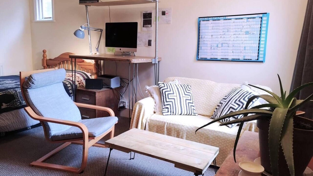 Brondesbury Apartment | Cosy 1 Bed Flat Hideout in North London