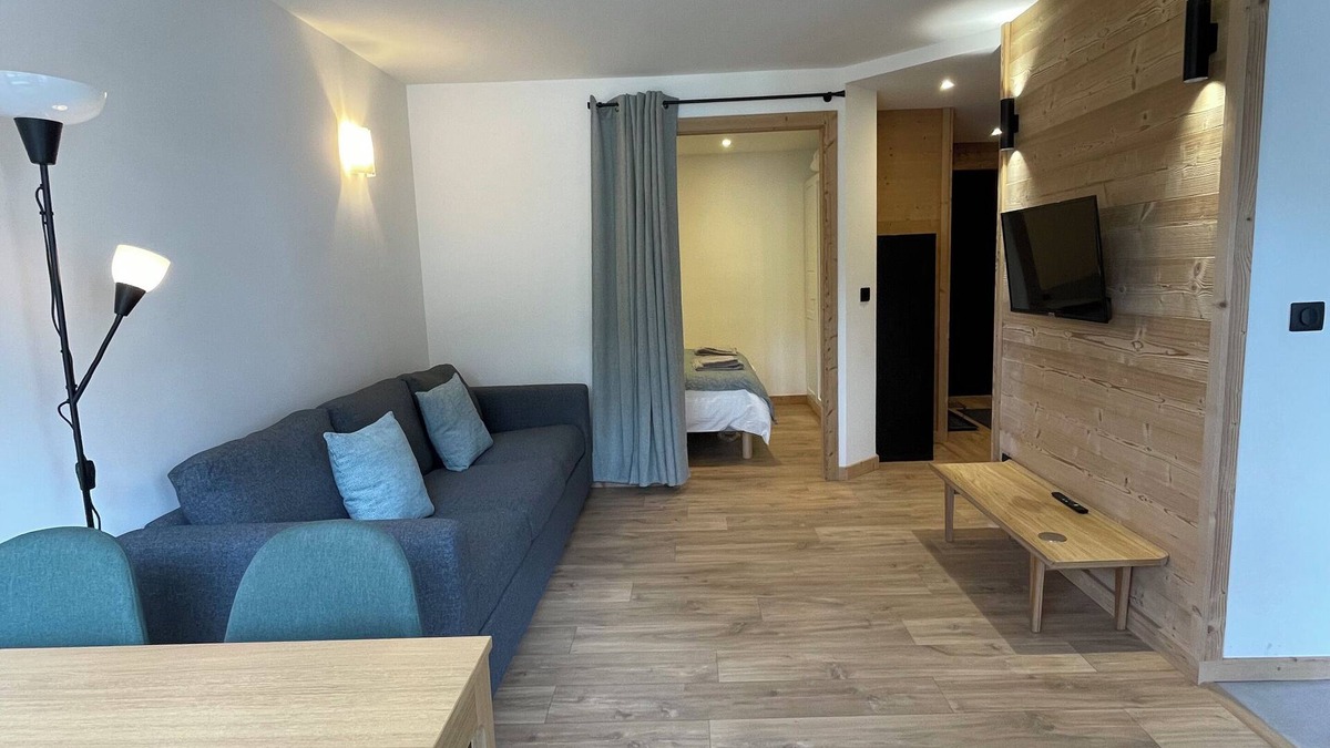 Les Houches Apartment | Cosy 4 bed Apartment, Ski lift and Lake, Chavants Les Houches