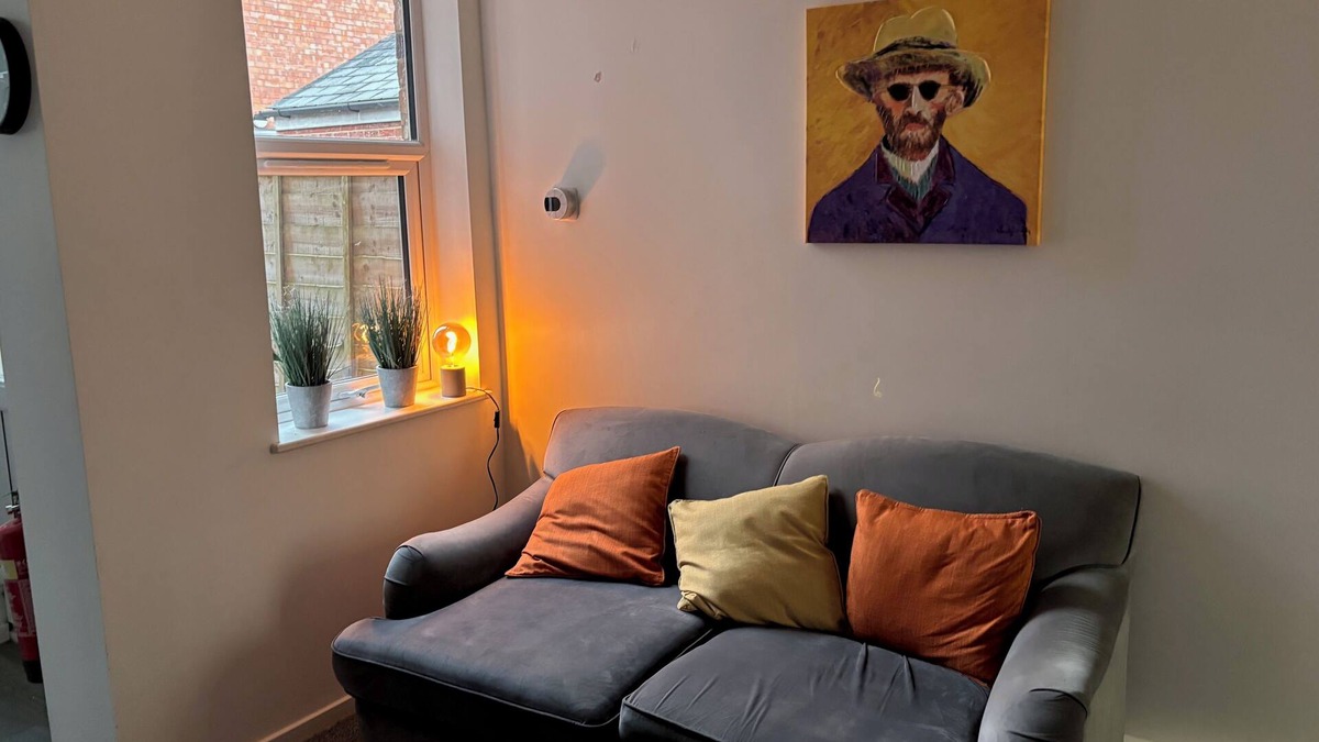 Worcester House | Cosy 4 Bedroom Period property - City and University nearby.