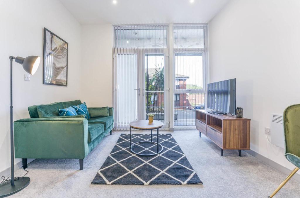 Brierley Hill Apartment | Cosy and Bright 1 Bedroom Apartment Dudley