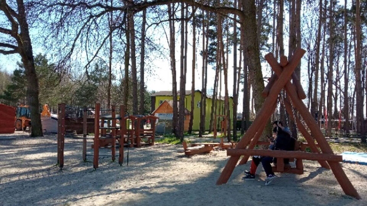 Hradec Kralove House | Cosy apartment in villa for 4 people with A/C, WIFI, TV, patio and pets allowed