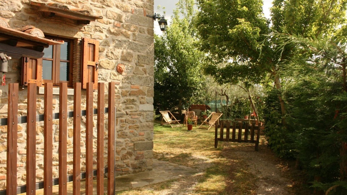 Montecchio Apartment | Cosy apartment for 4 people with TV, close to Cortona