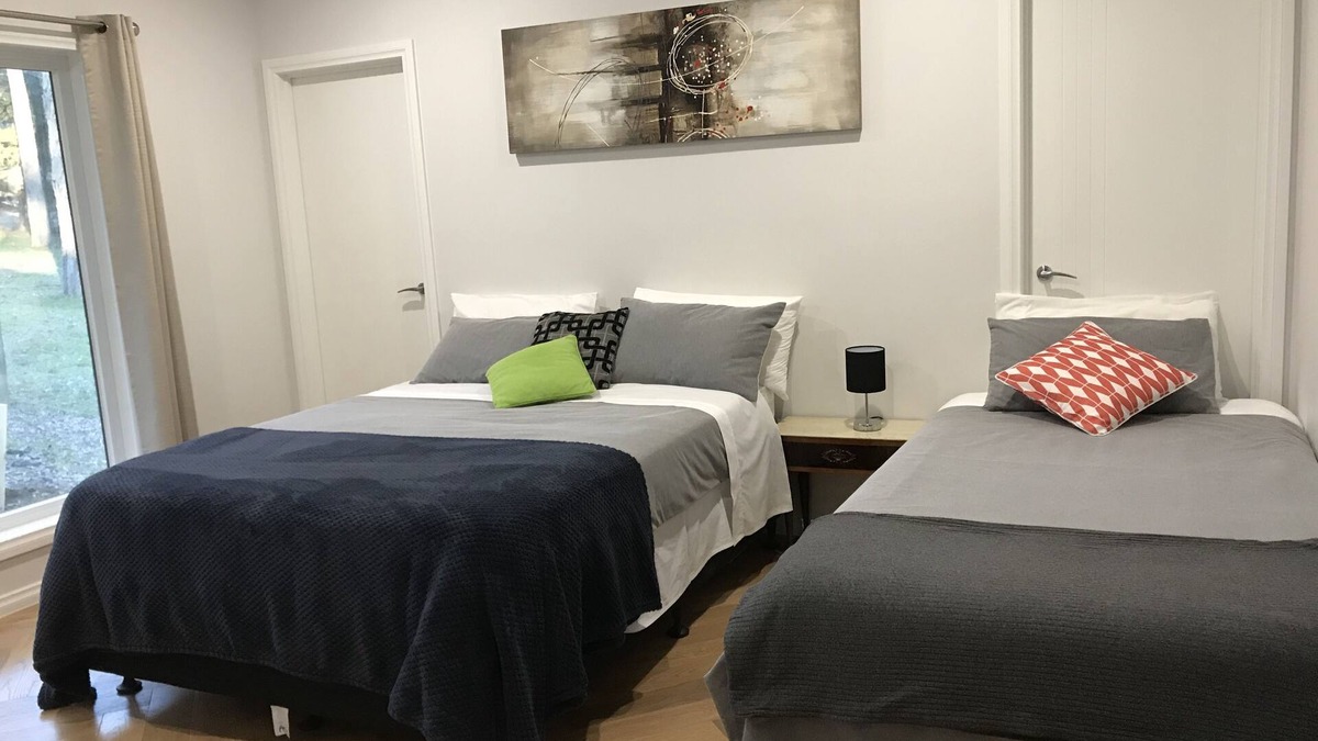 Clematis House | Cosy apartment close to Puffing Billy