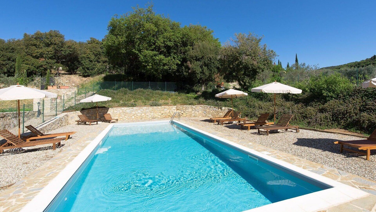 Villa A Sesta Apartment | Cosy apartment for 5 guests with A/C, WIFI, pool, TV, patio and panoramic view