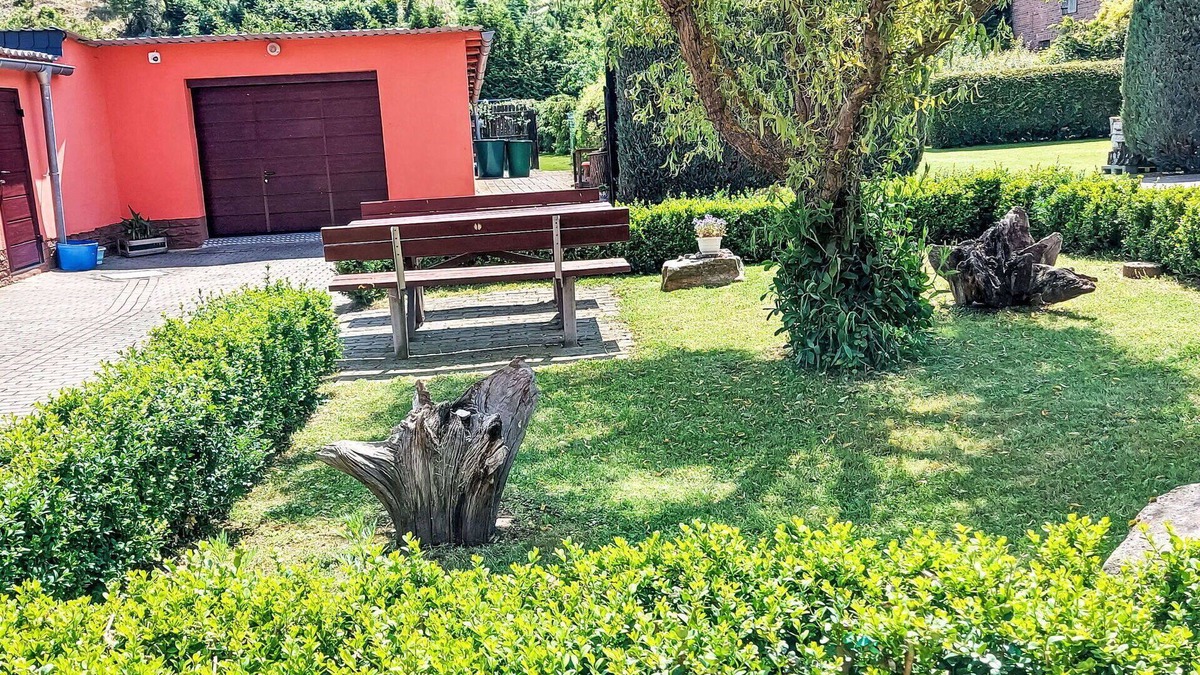 Stangerode Apartment | Cosy apartment for 2 guests with WIFI, TV and patio