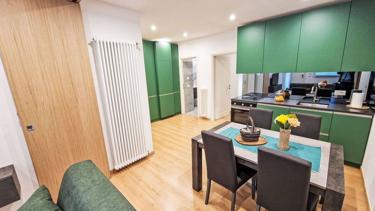Verceia Apartment | Cosy apartment for 4 people with WIFI, TV, patio and pets allowed