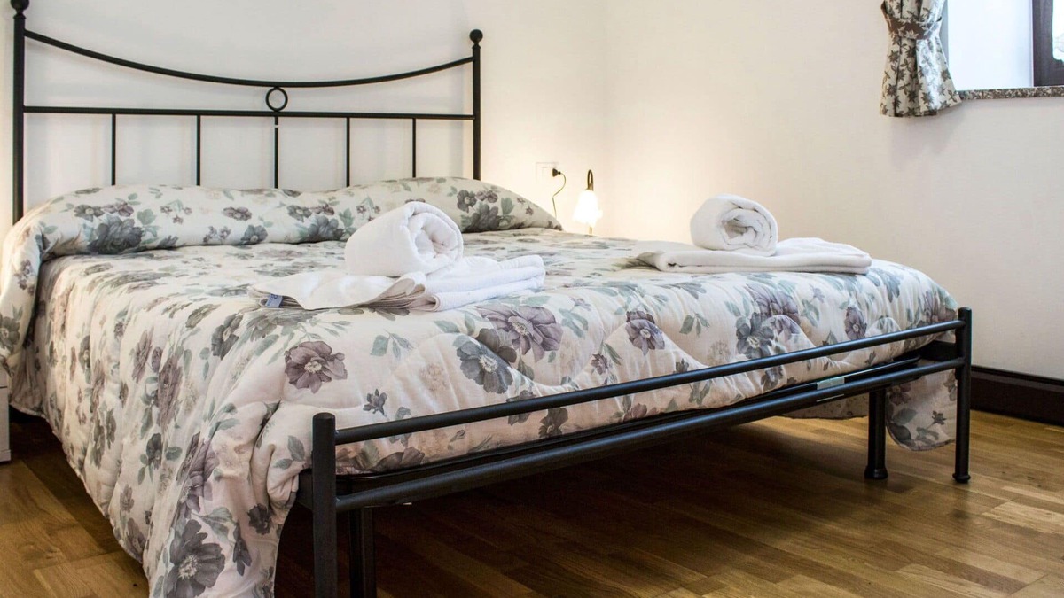 Ovaro Apartment | Cosy apartment for 4 people with WIFI, TV, patio and pets allowed