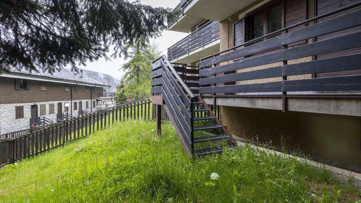 Madesimo Apartment | Cosy apartment for 5 people with WIFI, TV, terrace and pets allowed