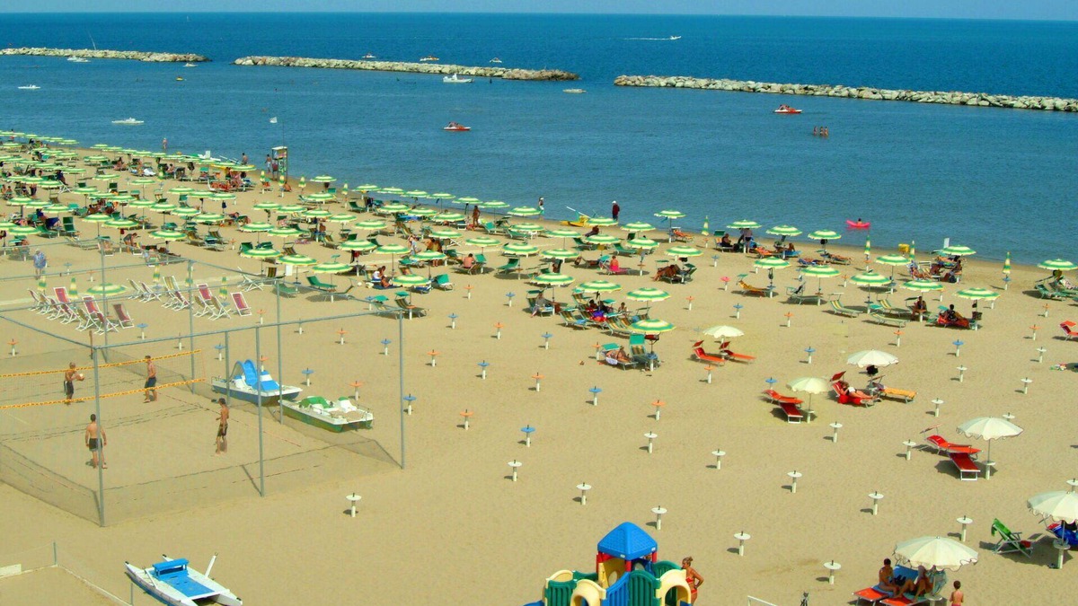 Viserba Apartment | Cosy apartment for 5 people with WIFI, A/C and balcony