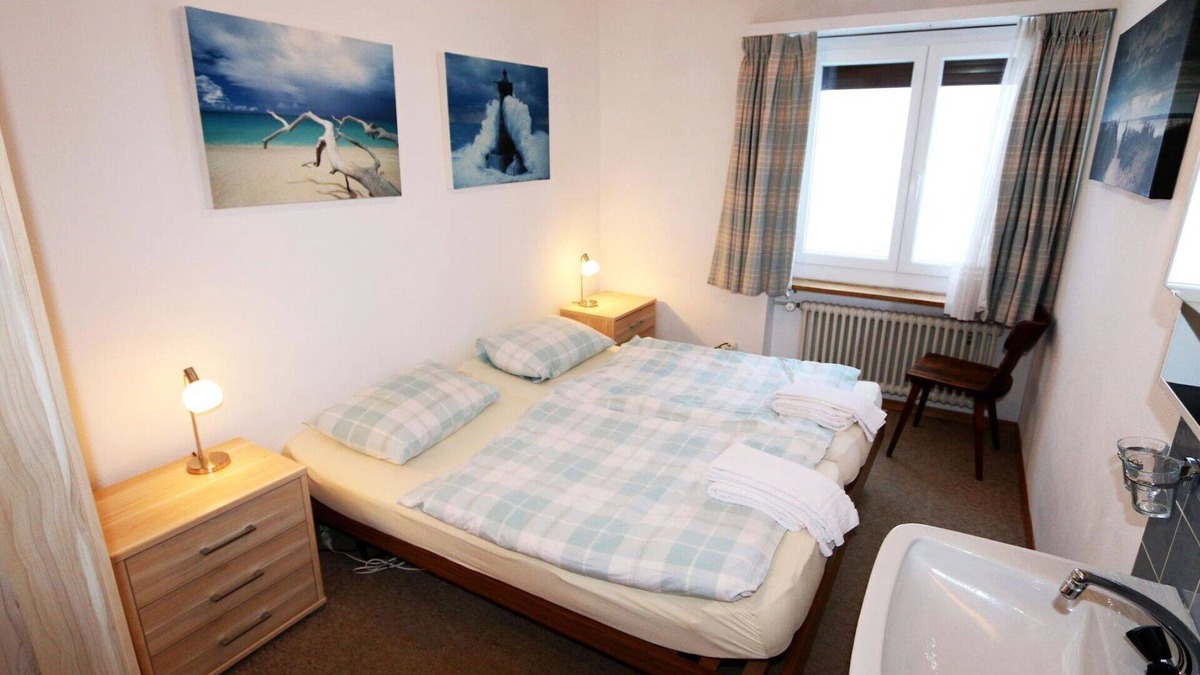 Saas-Fee Apartment | Cosy apartment for 6 people with WIFI, TV and balcony