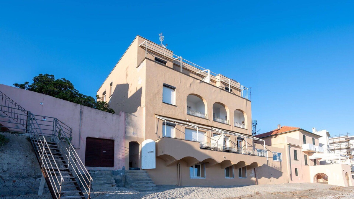 Varigotti Apartment | Cosy apartment for 6 people with A/C, WIFI and TV