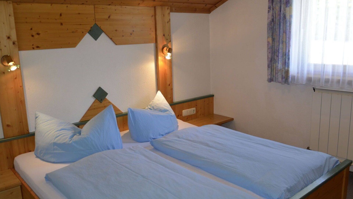 See Apartment | Cosy apartment for 6 people with WIFI, TV and balcony