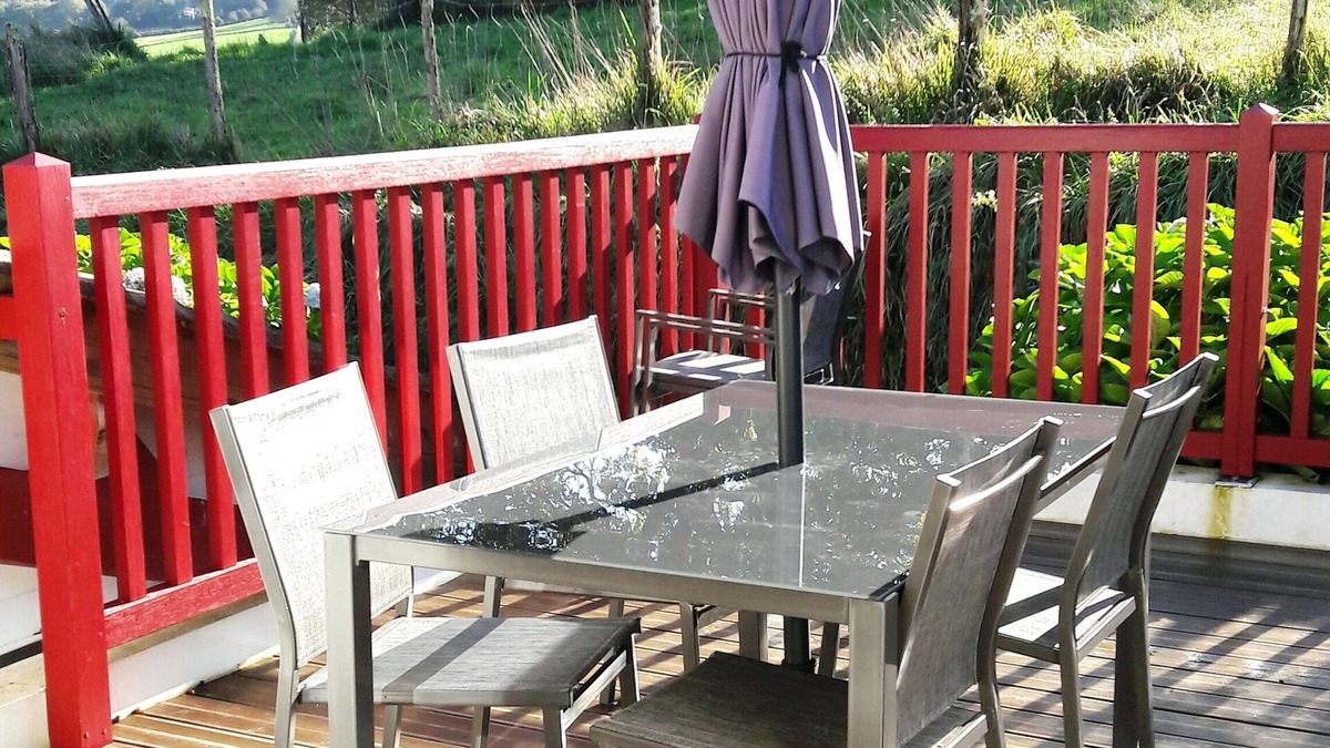 Ascain Apartment | Cosy apartment in an authentic setting at the foot of the Basque mountains.