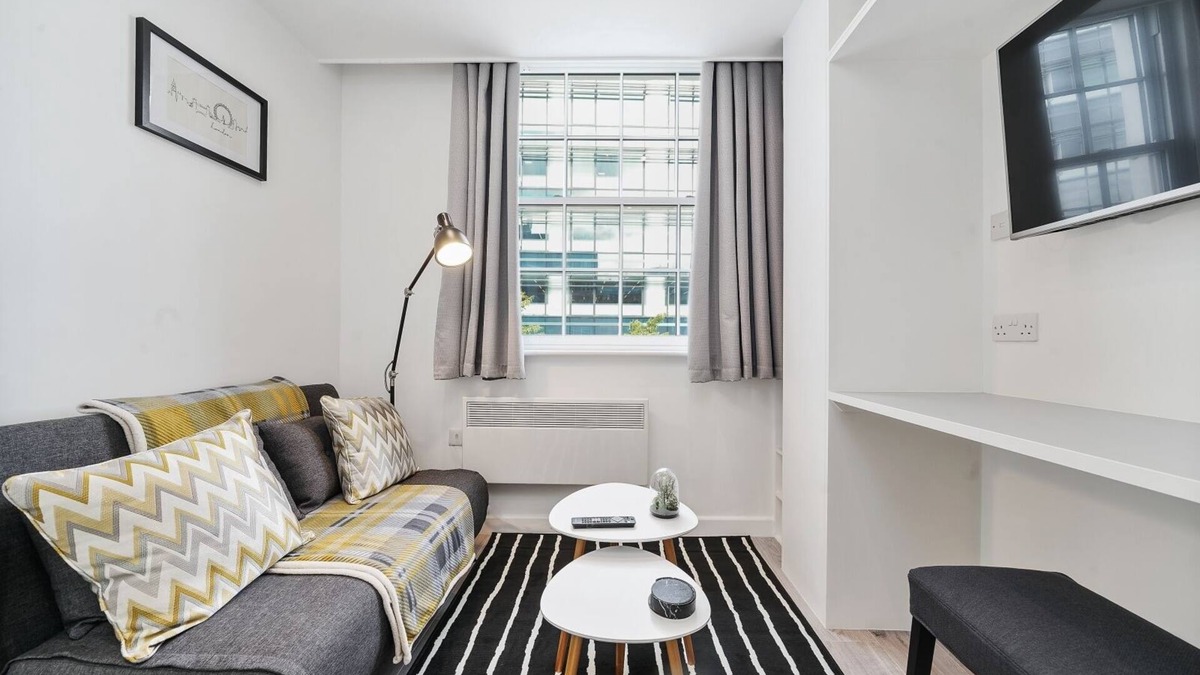 Bishopsgate Apartment | Cosy Apartment in the Heart of the City