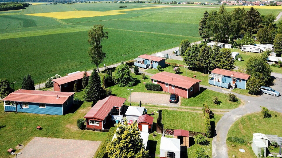 Bad Emstal House | Cosy apartment in villa for 3 people with WIFI, pool, TV, terrace and pets allowed