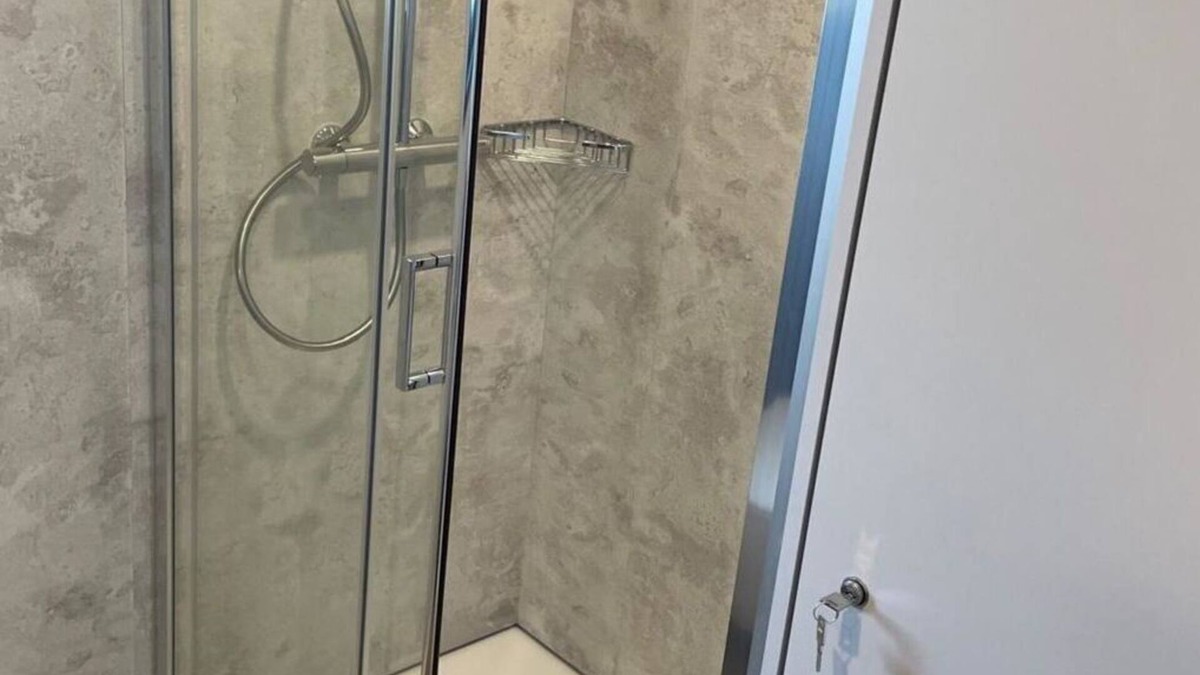 Ossiach House | Cosy apartment in villa for 6 guests with WIFI, TV and terrace