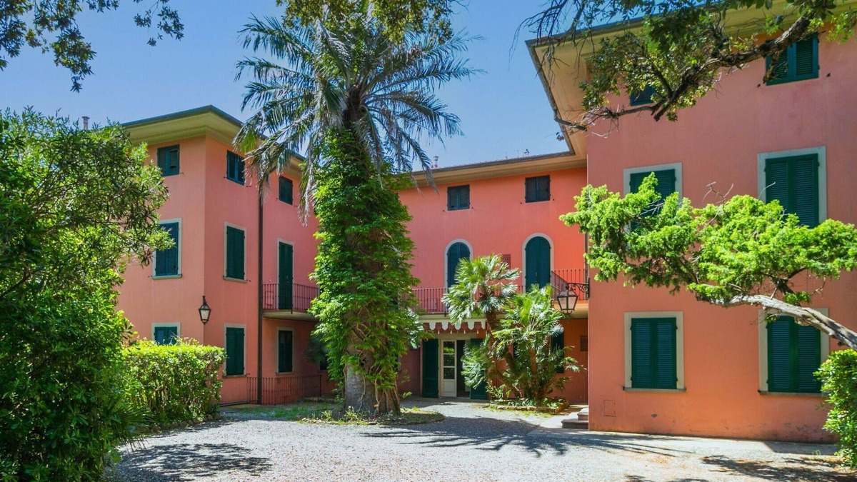 Rosignano Marittimo Apartment | Cosy apartment for 4 guests with pool, WIFI and patio