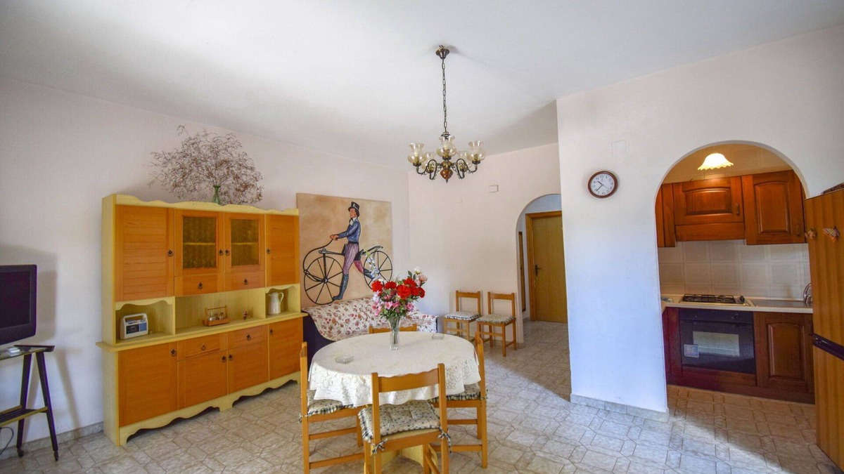 Villapiana Lido Apartment | Cosy apartment for 6 people with A/C, TV and pets allowed