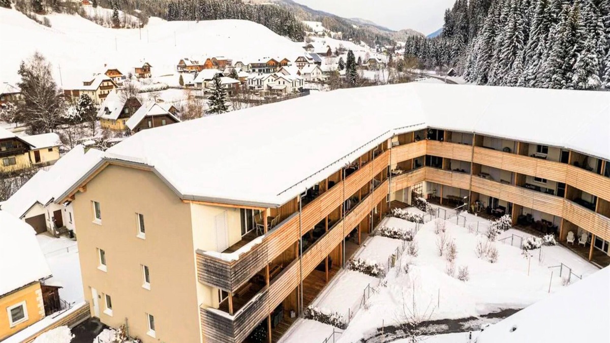 Tamsweg Apartment | Cosy apartment with large balcony