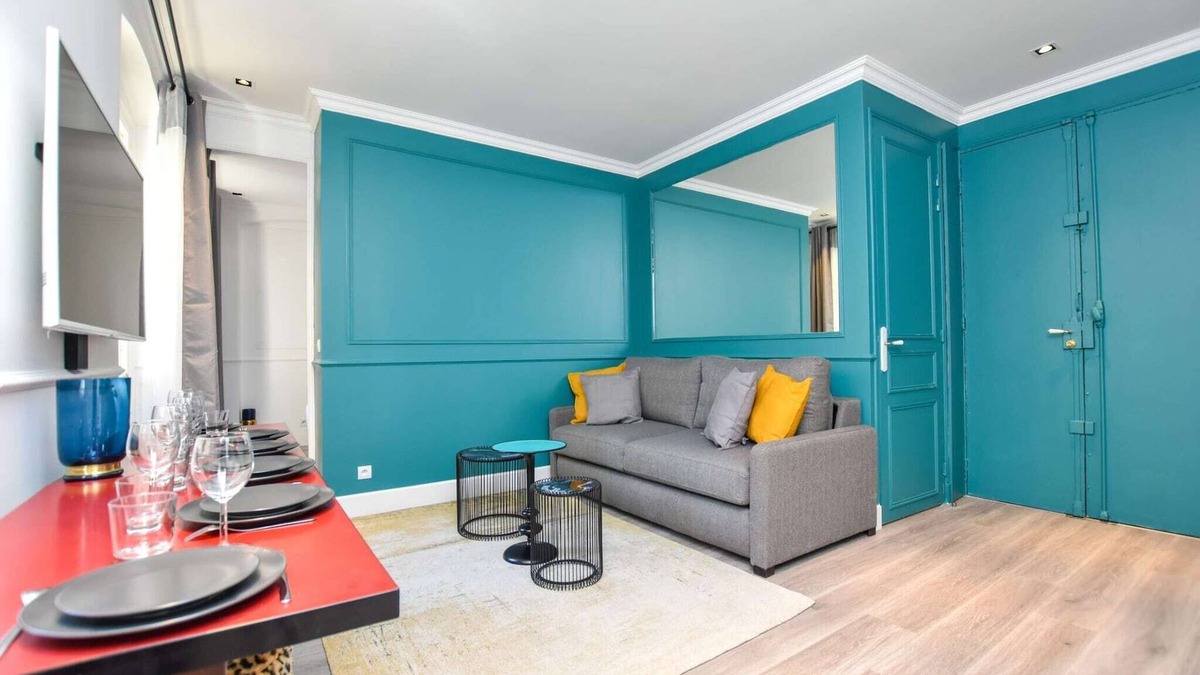 Quartier du Faubourg-Montmartre Apartment | Cosy appt - Grands boulevards/MusÃ©e GrÃ©vin