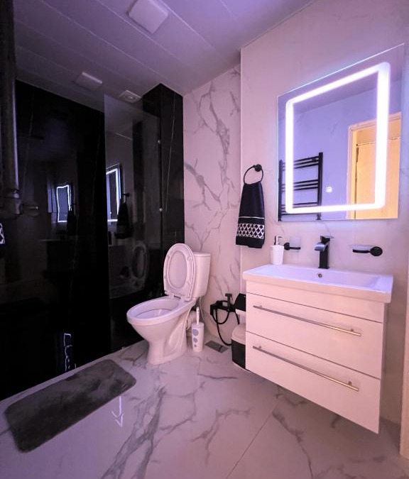 Kentron Apartment | Cosy apt Near Republic Square