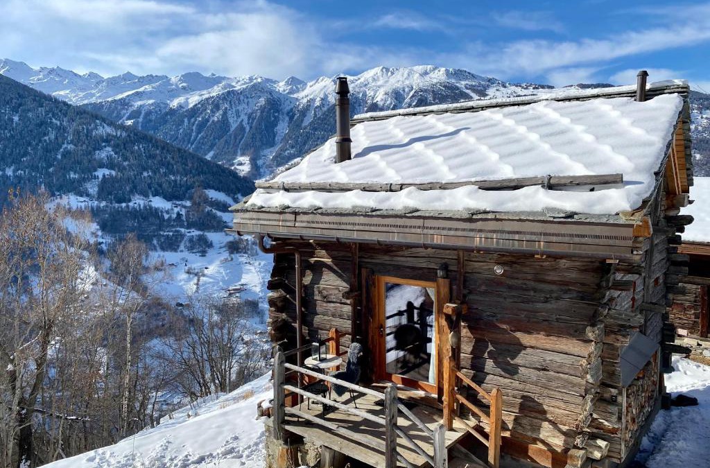 Saint-Martin Ski Chalet | Cosy Chalet in Val d’Hérens, Swiss Alps, 1333m