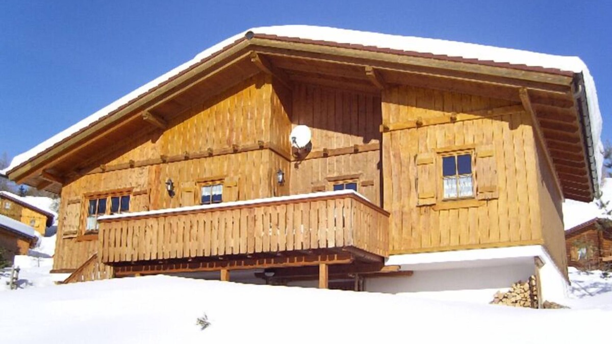 Reichenau House | Cosy chalet with sauna, fireplace - fully equiped, 1800 m above sealevel