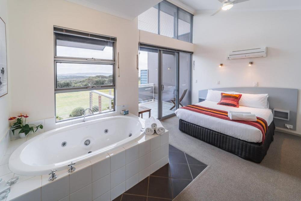 Kronkup Apartment | Cosy Corner Sea View Apartments