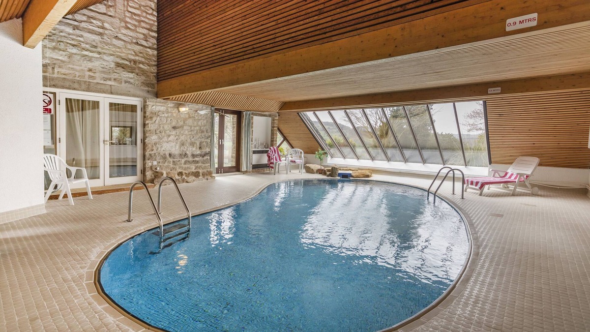 Rowsley Cottage | Cosy Cottage with all year indoor pool, set in 9 acres of garden, amazing views